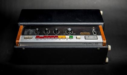 Roland-TR55"